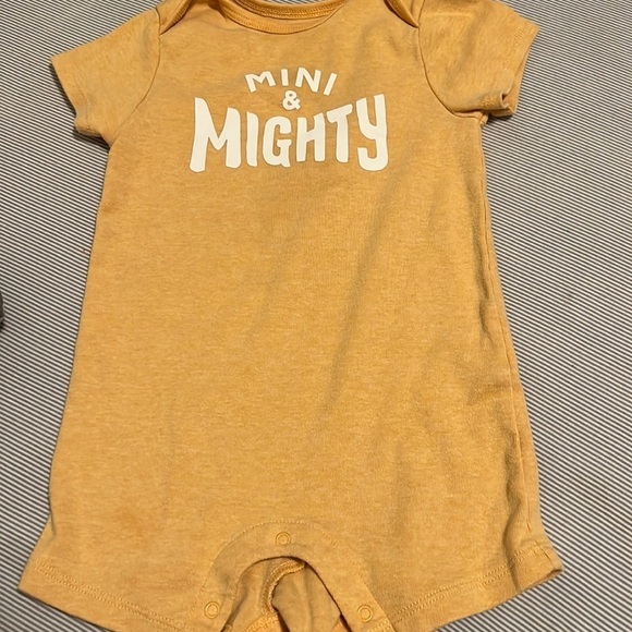 Old Navy Mini and mighty one piece - Picture 1 of 3